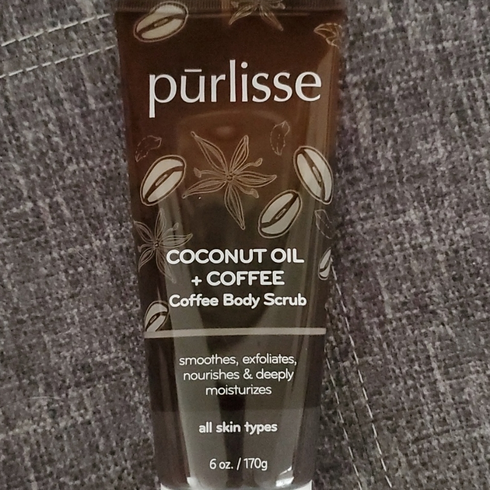 Purlisse 🥥oil +☕ body scrub new